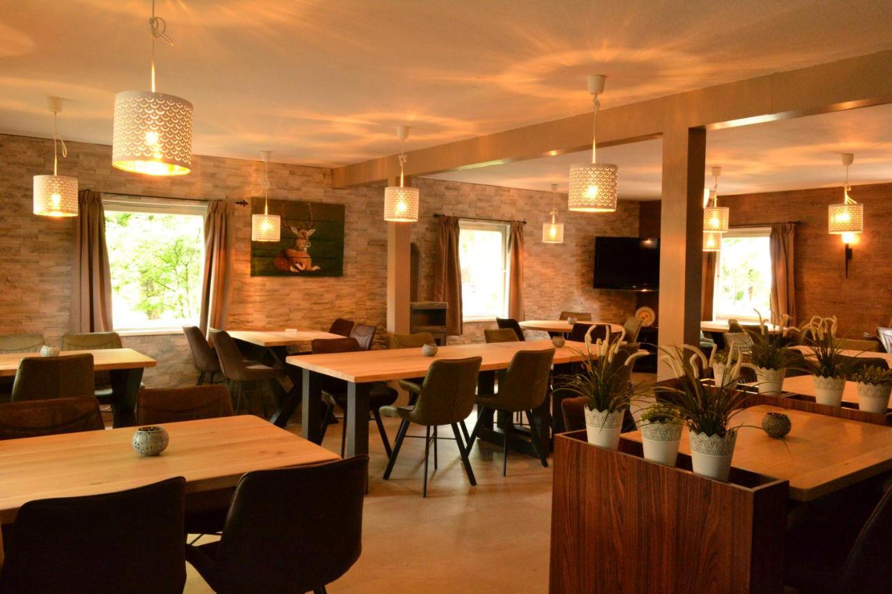 Camping-Aller-Leine-Tal Engehausen 외부 사진
