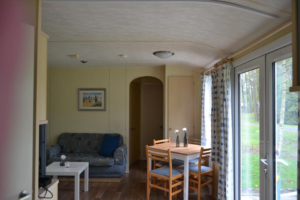 Camping-Aller-Leine-Tal Engehausen 외부 사진